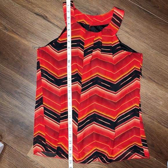 A. Byer sleeveless fully lined blouse size M Red Gold Black orange red - Picture 2 of 8
